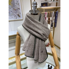 Loro Piana Scarf